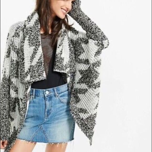 ✨Express Waterfall Cardigan✨  - Picture 1 of 6